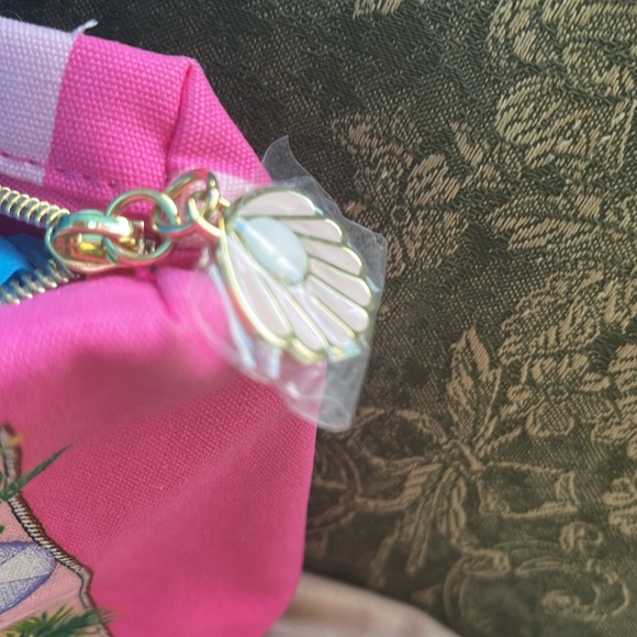 Estée Lauder cosmetics pouch bundle - Picture 2 of 3